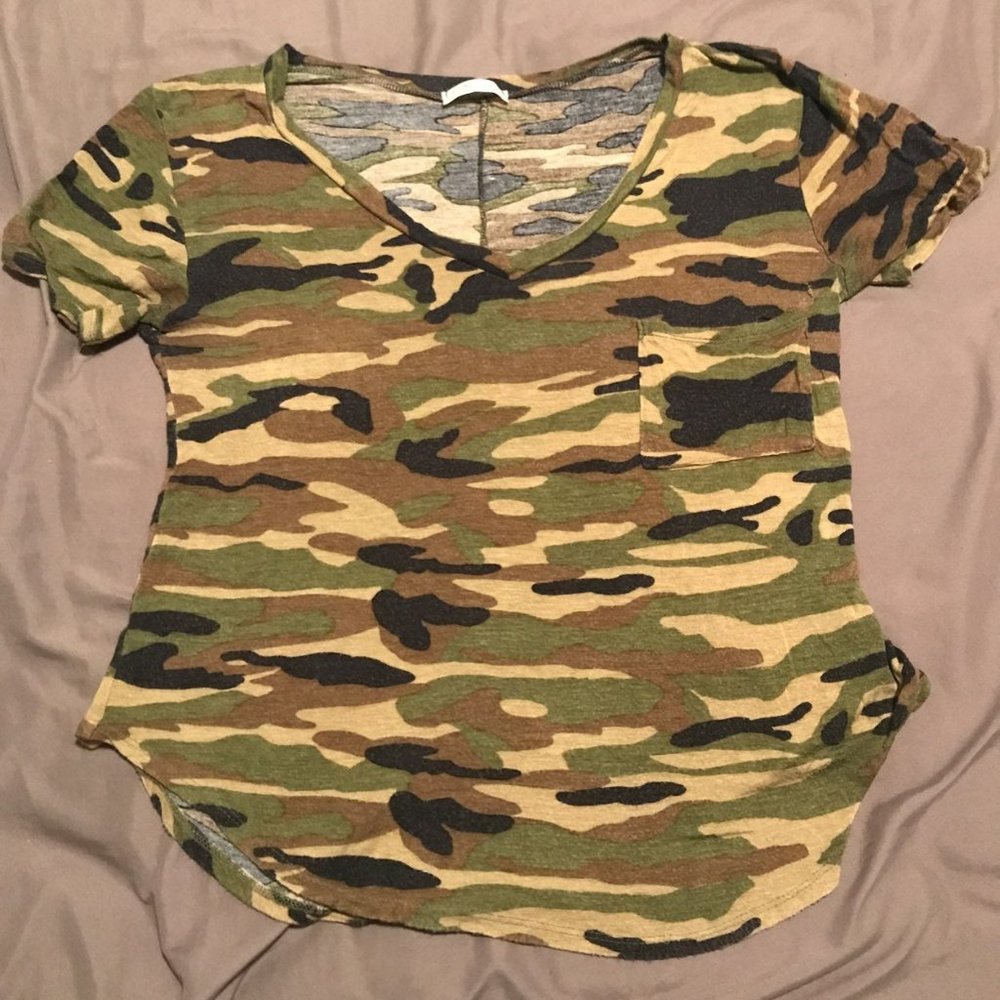 Classic Camo V-Neck T-Shirt by Atticute